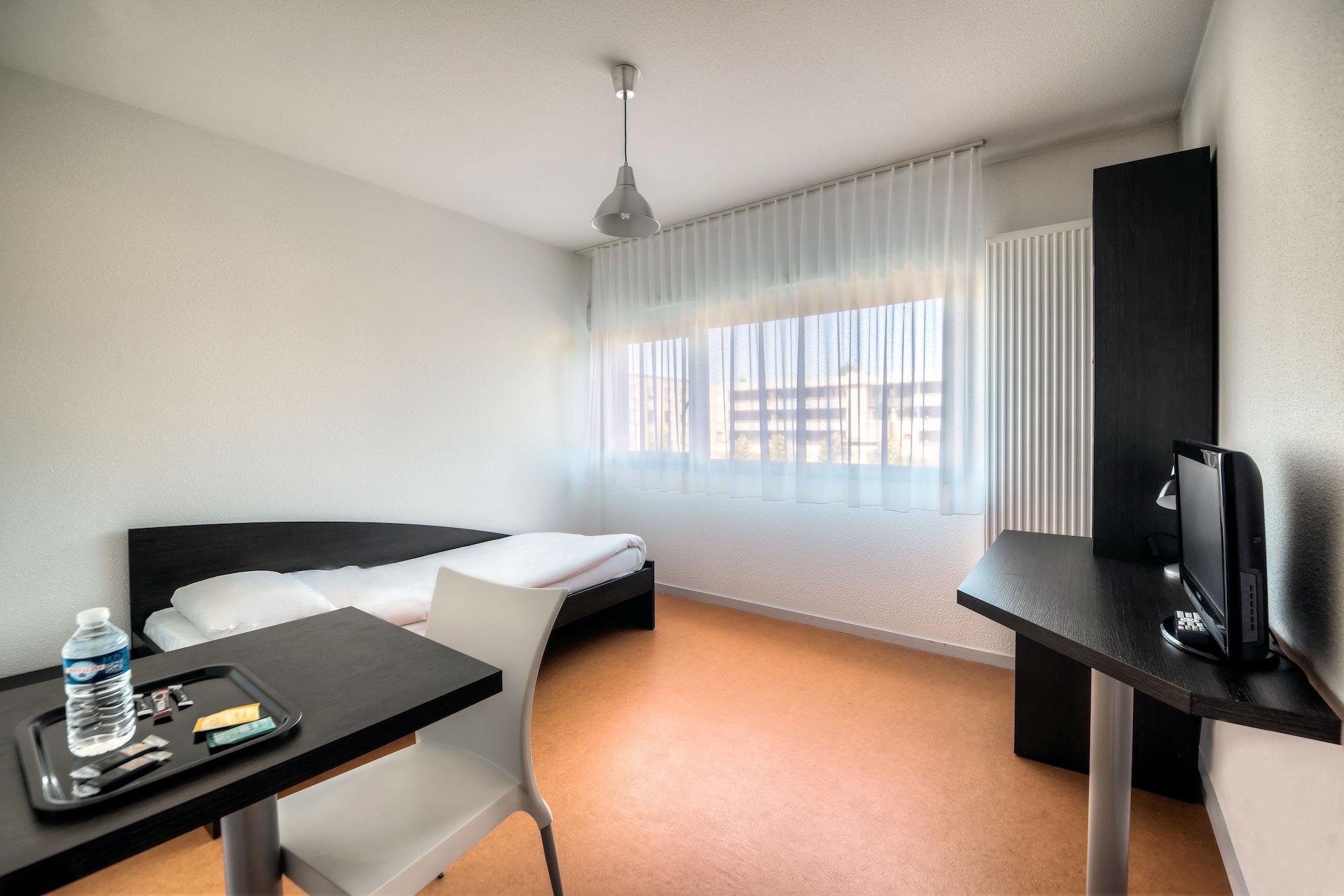 Comfort Aparthotel Besancon Hauts Du Chazal Ngoại thất bức ảnh