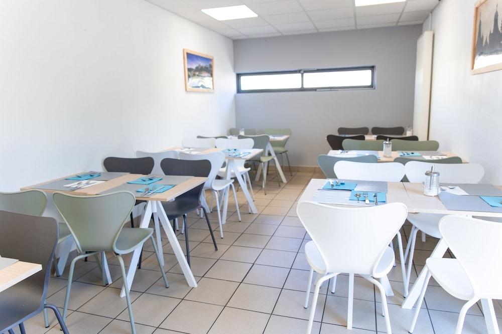 Comfort Aparthotel Besancon Hauts Du Chazal Ngoại thất bức ảnh
