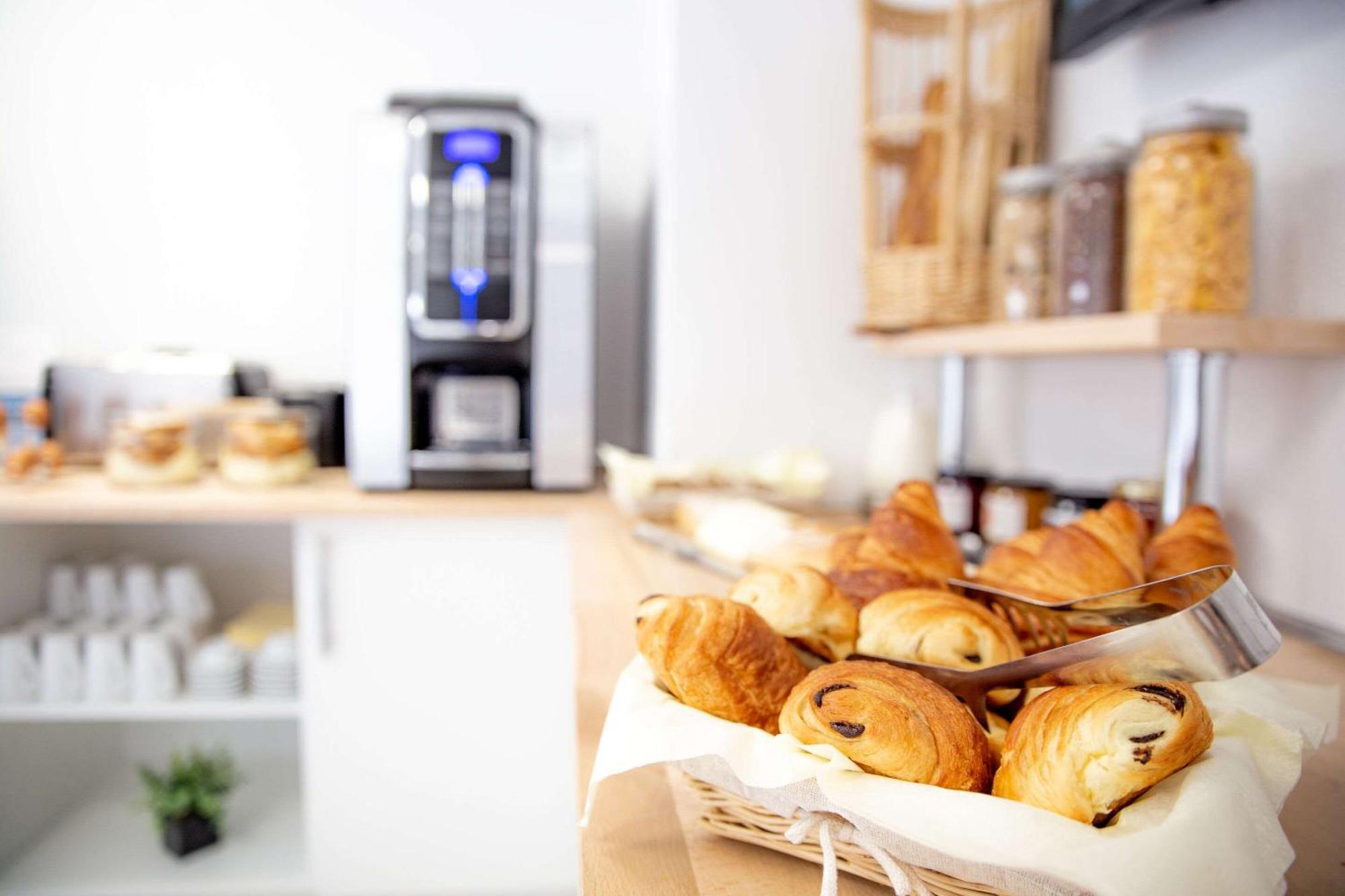 Comfort Aparthotel Besancon Hauts Du Chazal Ngoại thất bức ảnh